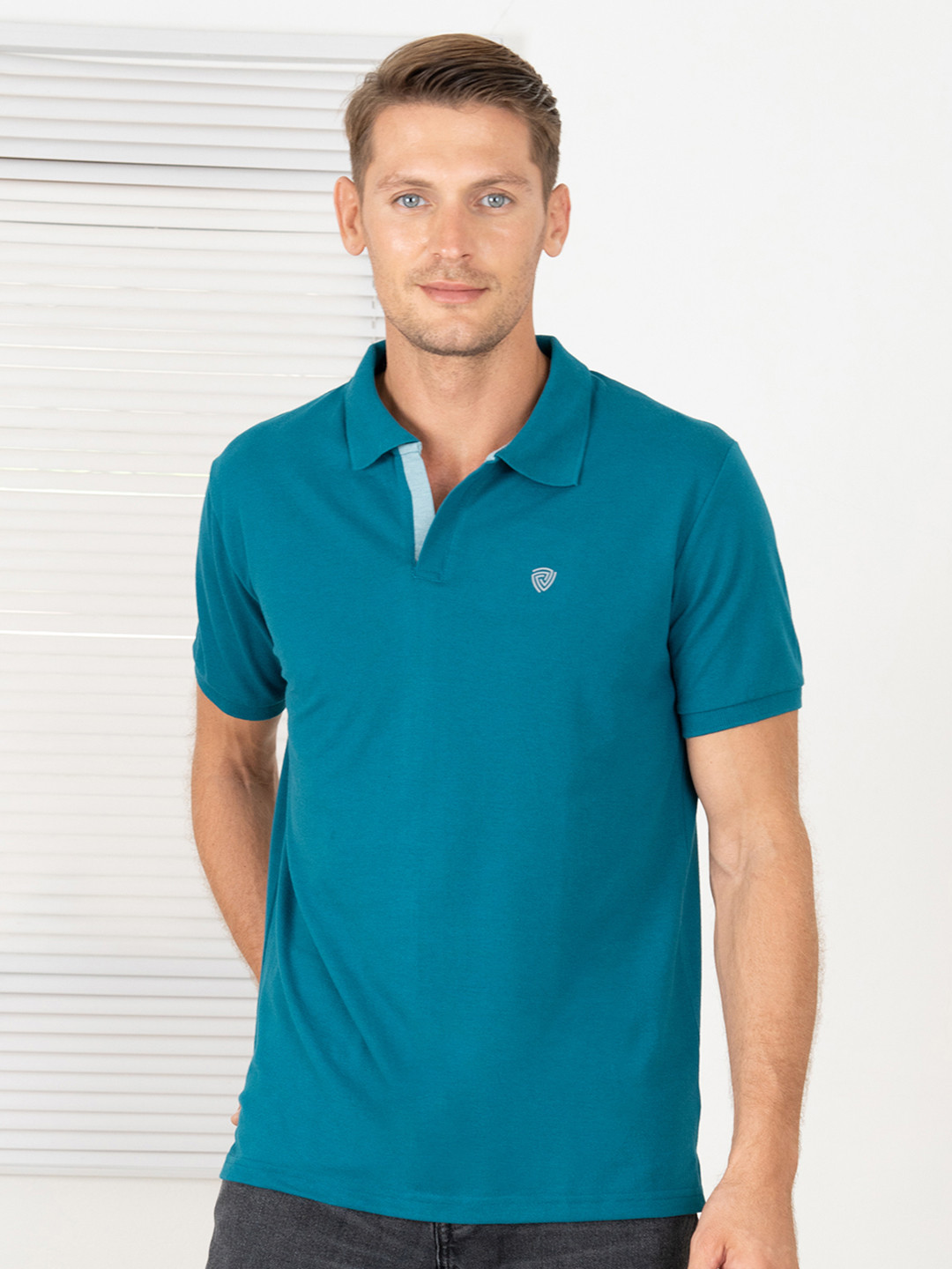 

Lux Cozi Polo Collar Lounge Tshirts, Blue