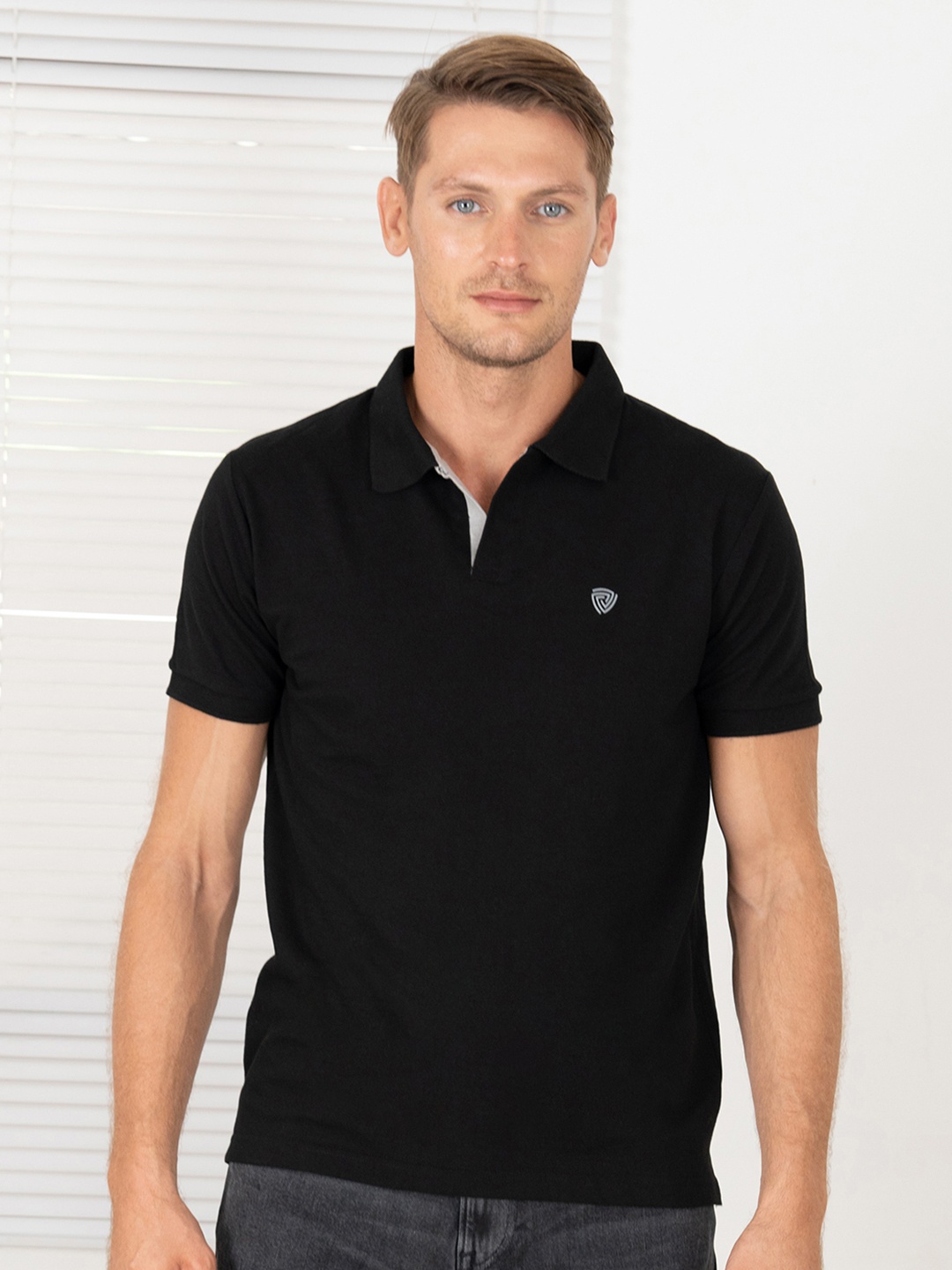 

Lux Cozi Polo Collar Lounge Tshirts, Black