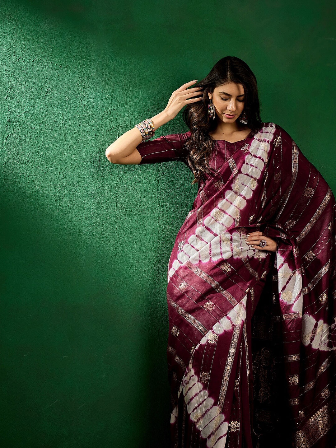 

Sangria Burgundy Ethnic Motifs Woven Designed Zari Sarees