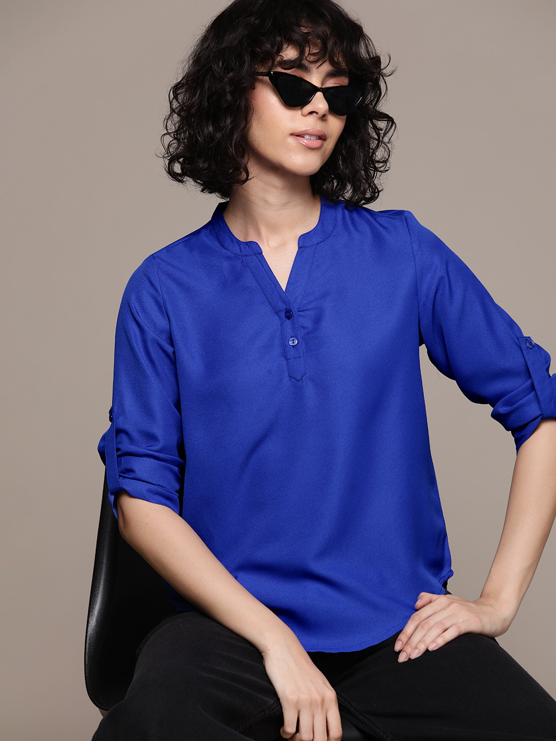 

The Roadster Lifestyle Co. Mandarin Collar Roll-Up Sleeves Top, Blue