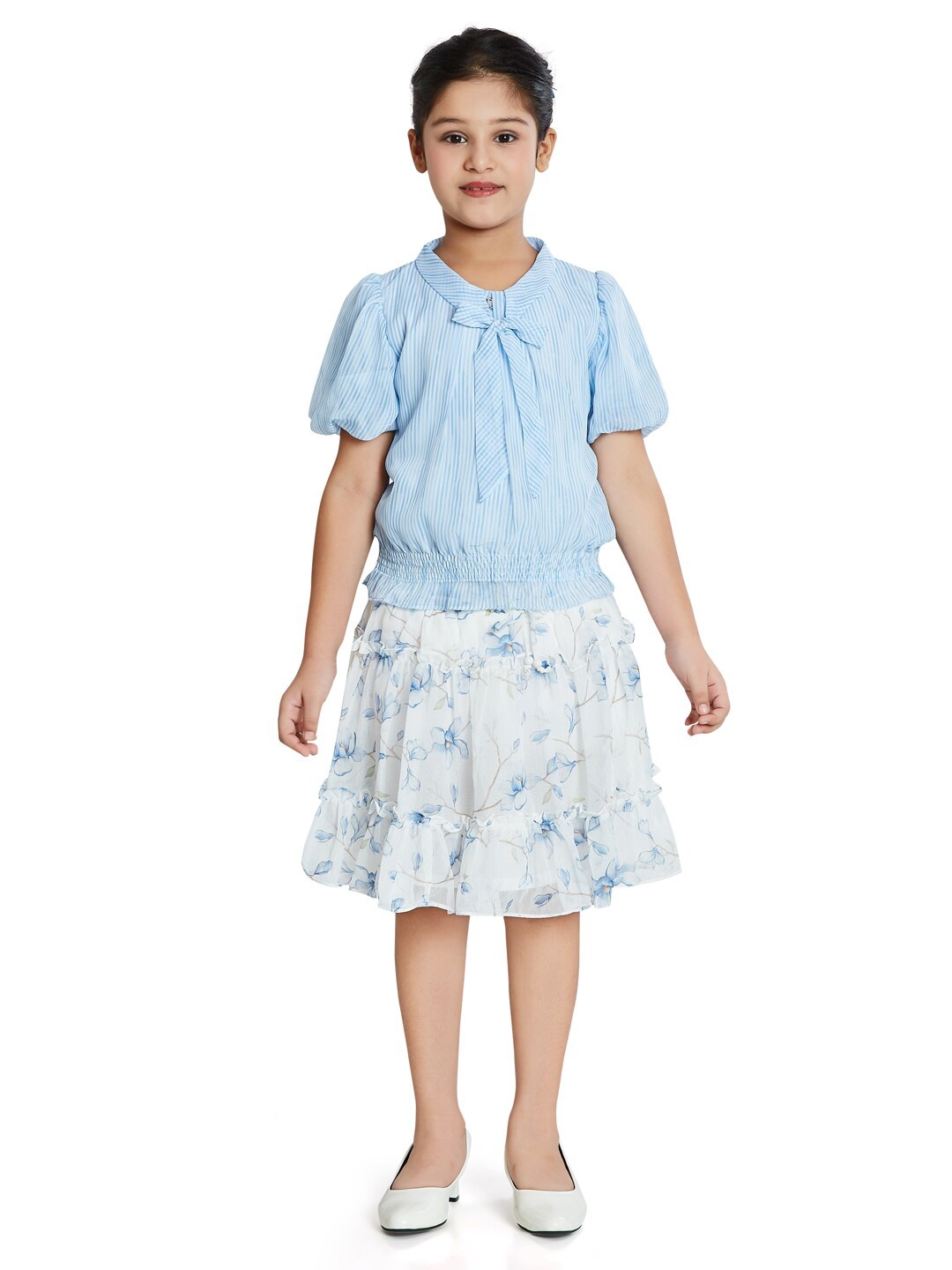 

Peppermint Girls Printed Tie Up Neck Top with Skirt, Blue