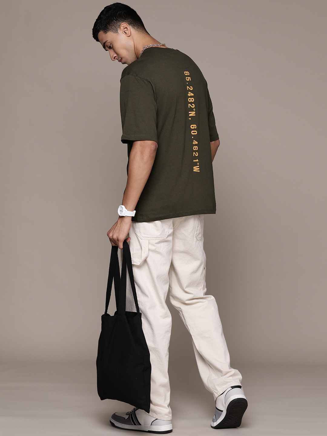 

The Roadster Lifestyle Co. Typography Printed T-shirt, Olive