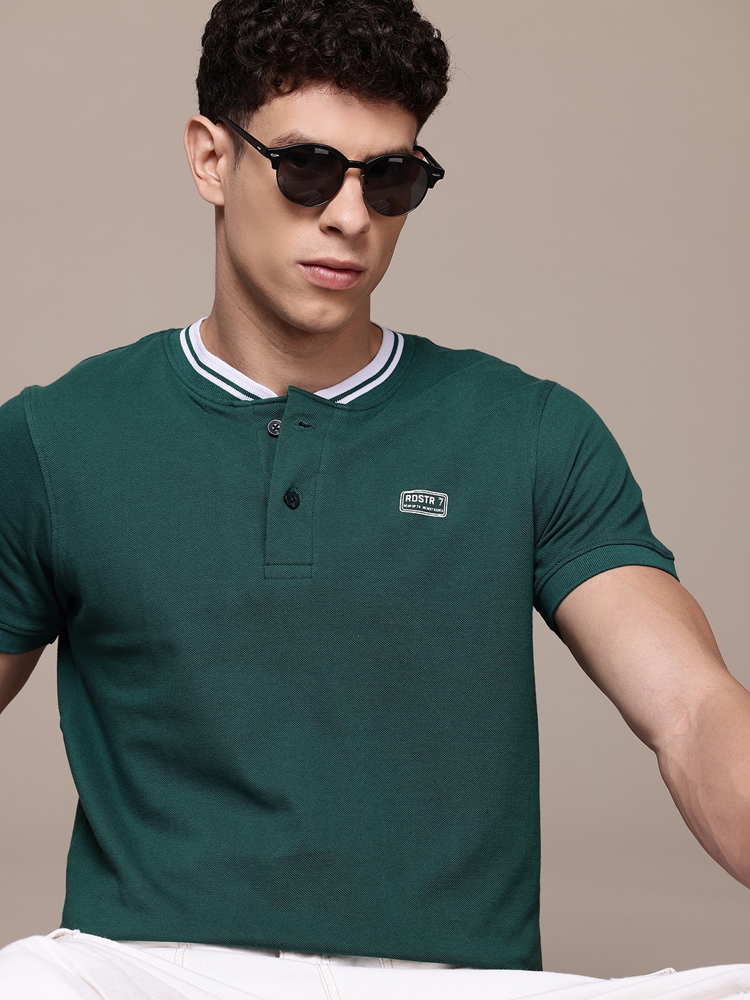 

The Roadster Lifestyle Co. Henley Neck Pure Cotton T-shirt, Green