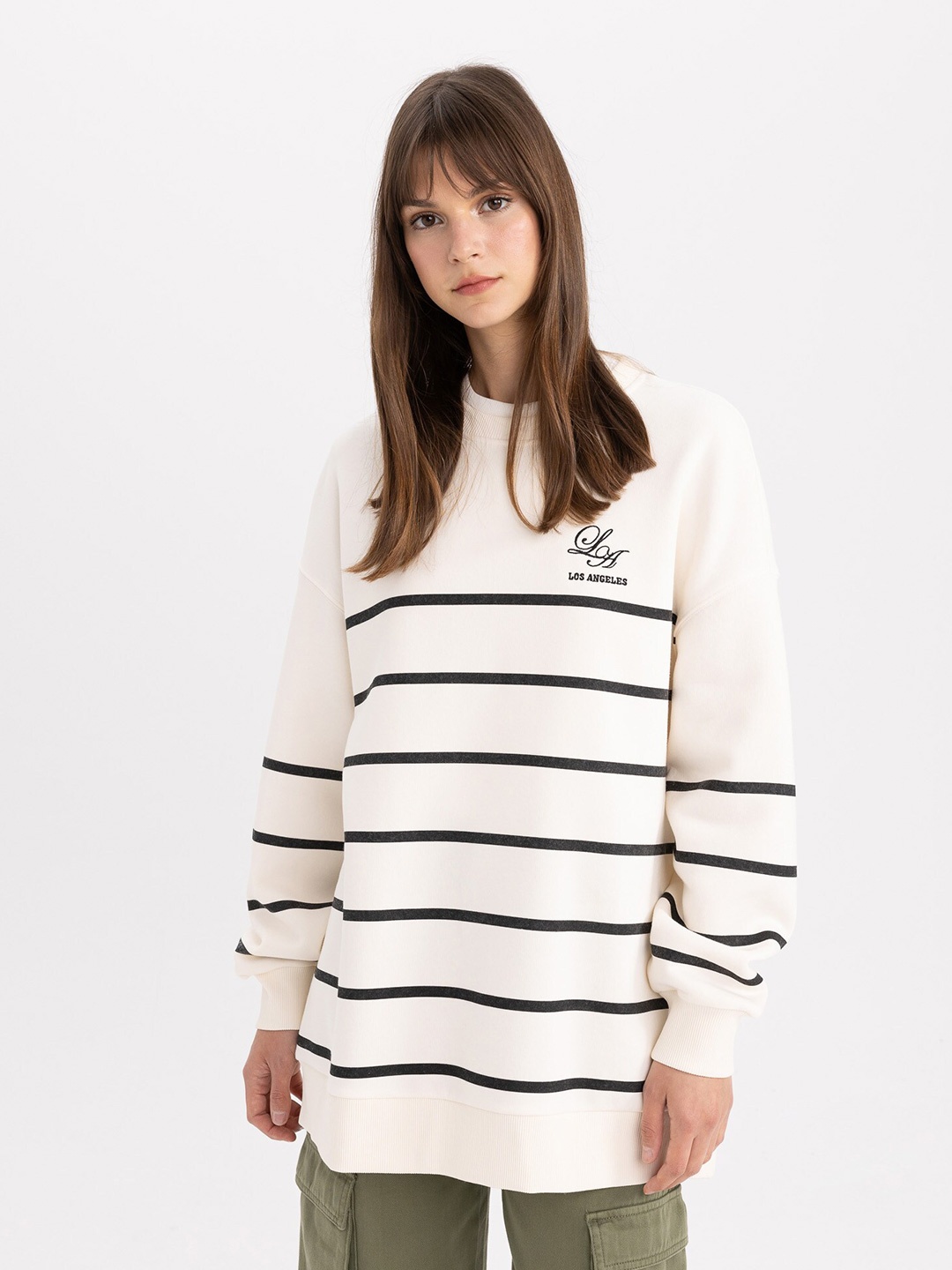 

DeFacto Striped Round Neck Sweatshirts, White