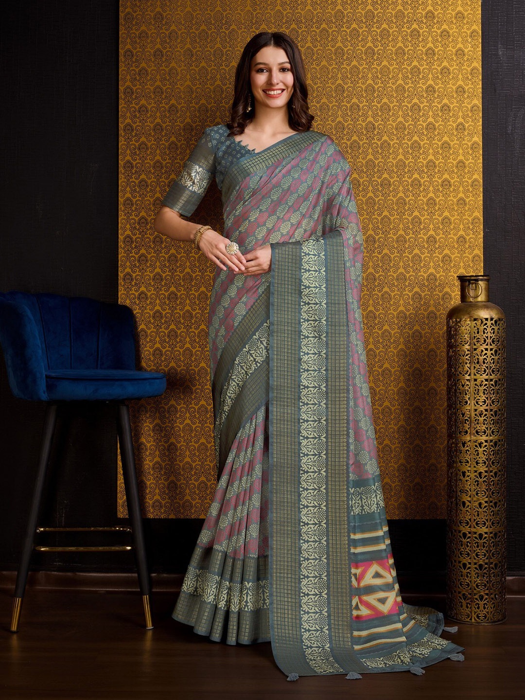 

Mitera Grey Floral Printed Pure Silk Saree