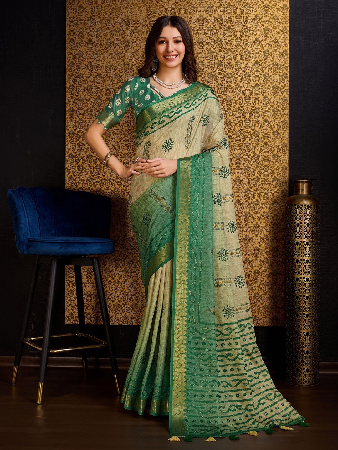 

Mitera Green Floral Printed Zari Pure Silk Saree