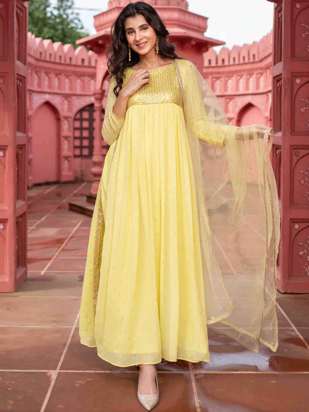 

Label Shaurya Sanadhya Embroidered Pleated Thread Work Kurta with Pyjamas & Dupatta, Yellow