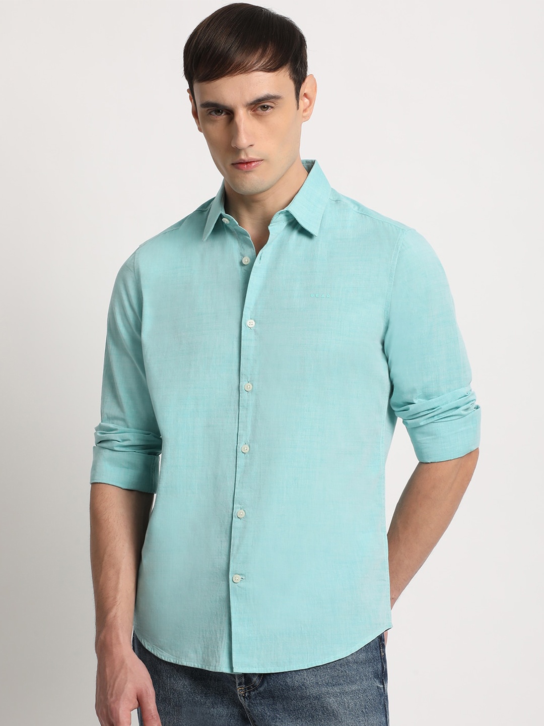 

THE BEAR HOUSE Slim Fit Spread Collar Pure Cotton Casual Shirt, Blue