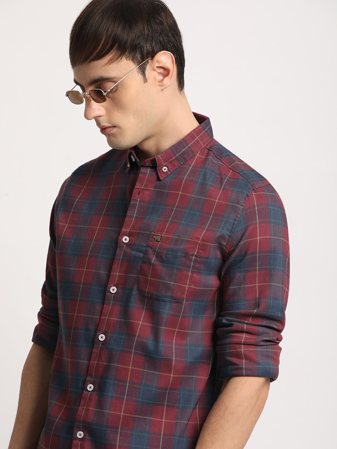 

THE BEAR HOUSE Men Checked Slim Fit Button-Down Collar Casual Shirt, Maroon