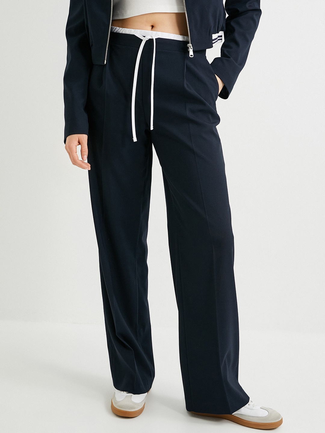 

Koton Women Straight Fit Trousers, Navy blue