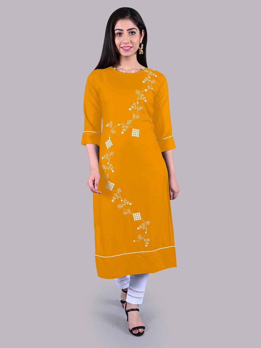 

BAESD Floral Embroidered Straight Kurta, Yellow