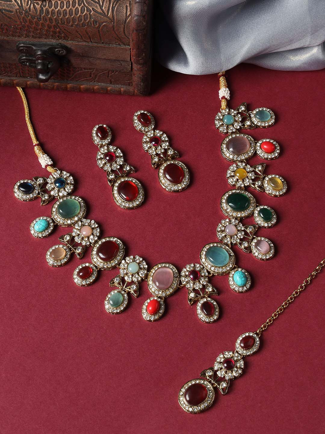 

justpeachy Gold-Plated Stone-Studded Jewellery Set