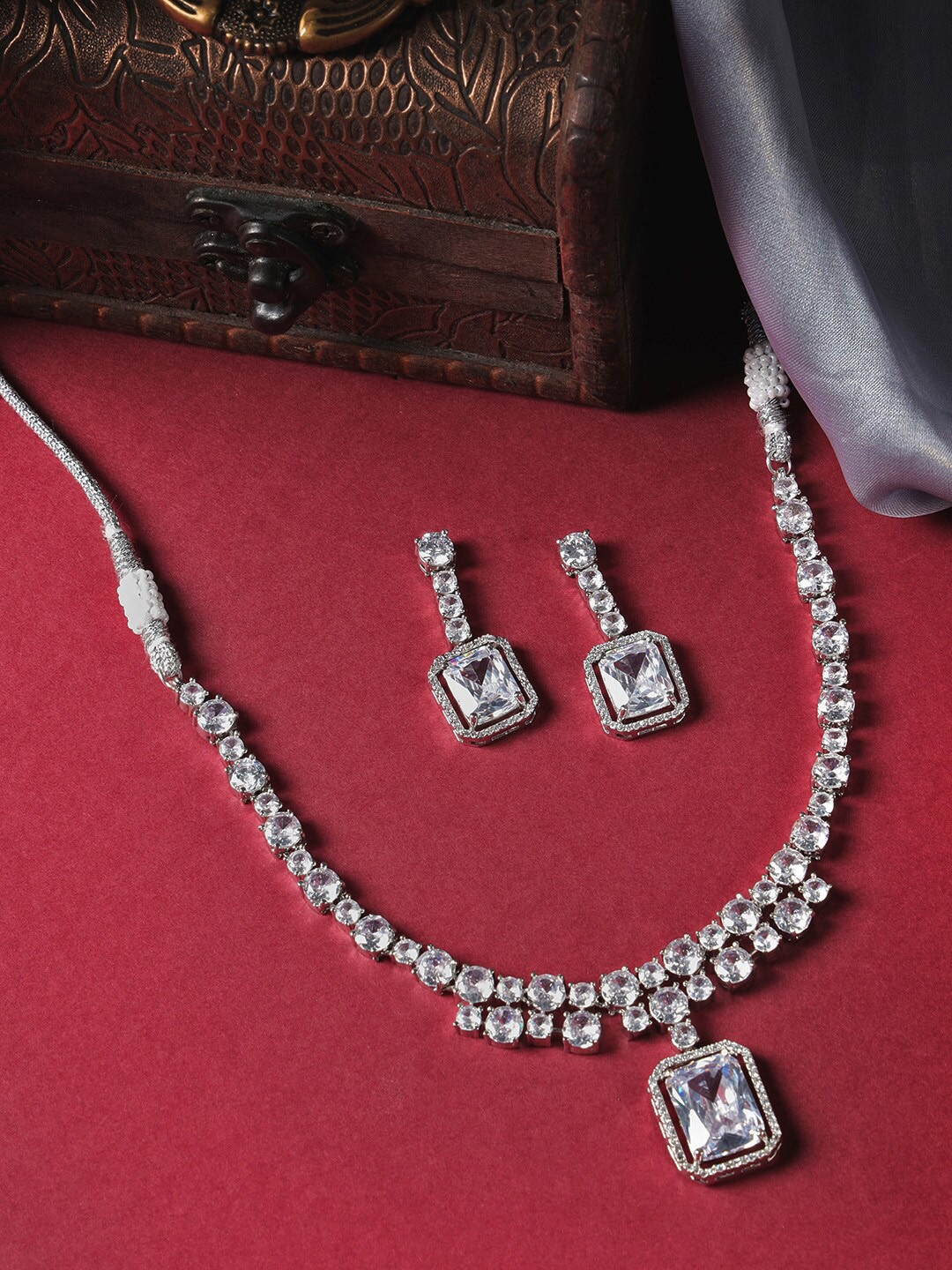 

justpeachy Silver-Plated American Diamond-Studded Jewellery Set