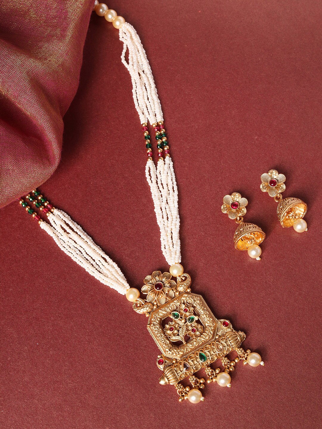 

justpeachy Gold-Plated Stone-Studded & Beaded Jewellery Set