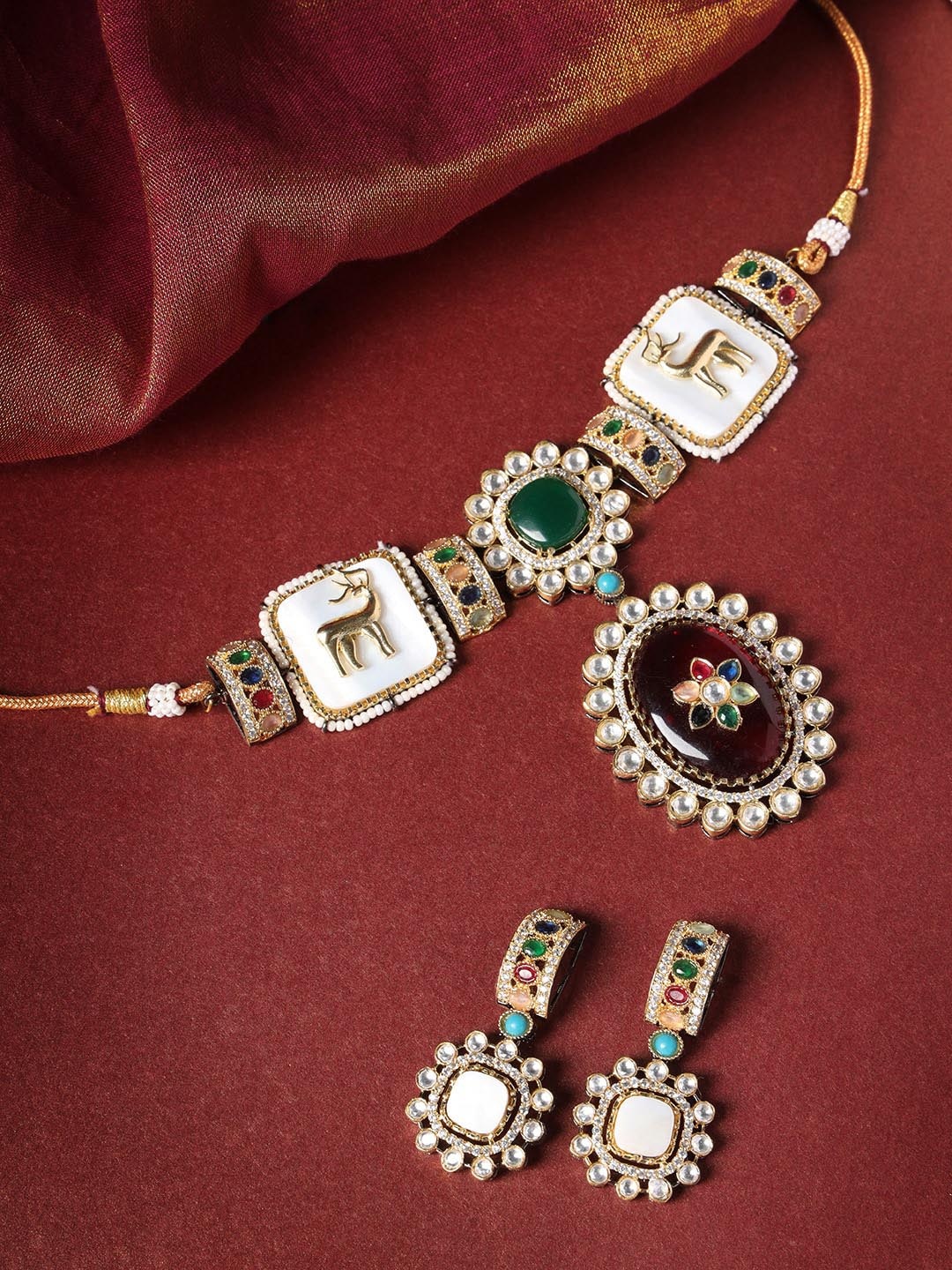 

justpeachy Gold-Plated Stone Studded Jewellery Set