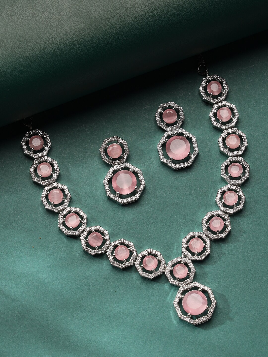

justpeachy Silver-Plated American Diamond-Studded Jewellery Set