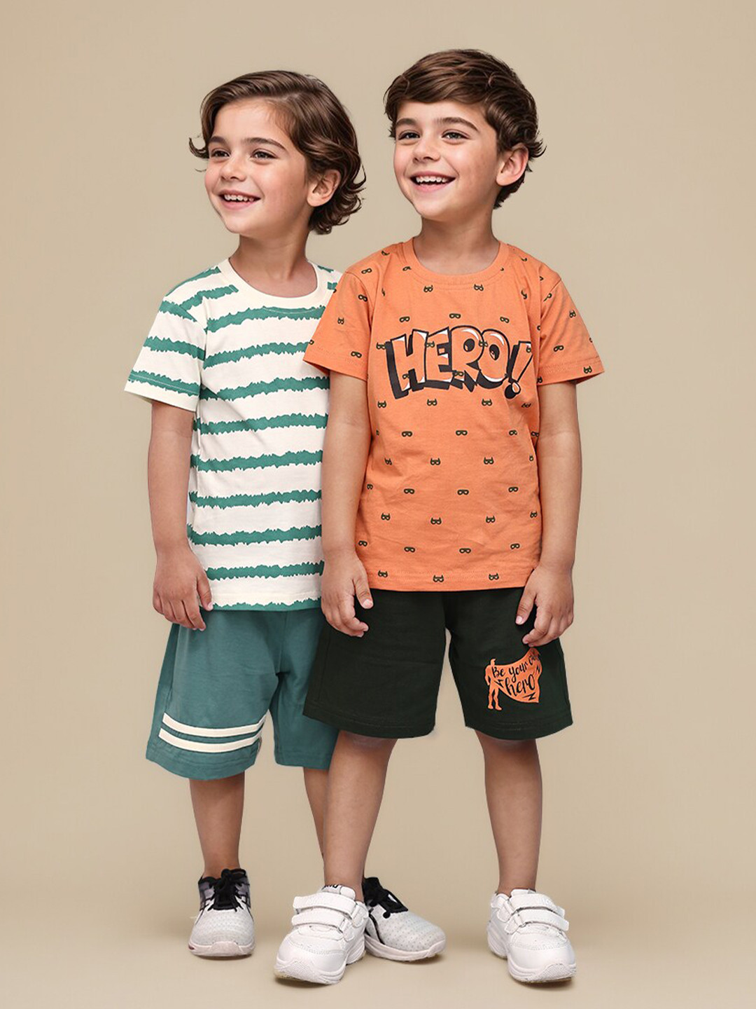 

Toonyport Boys Pack Of 2 Printed Pure Cotton T-shirt with Shorts, Orange