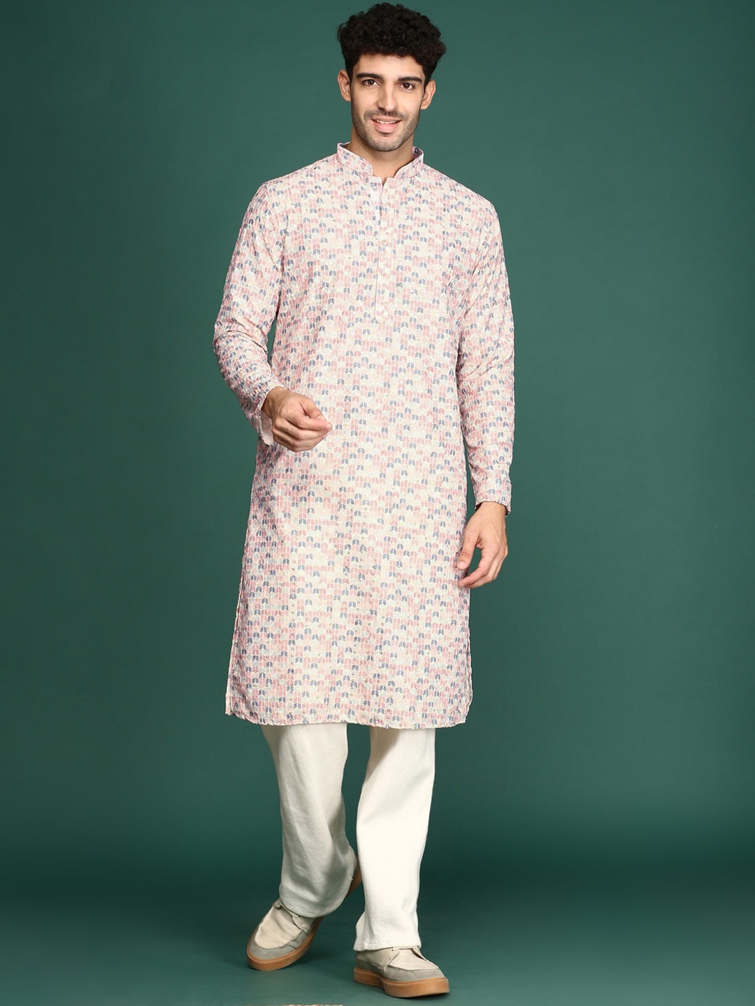 

Sangria Geometric Printed Sequinned Cotton Straight Kurta, Pink