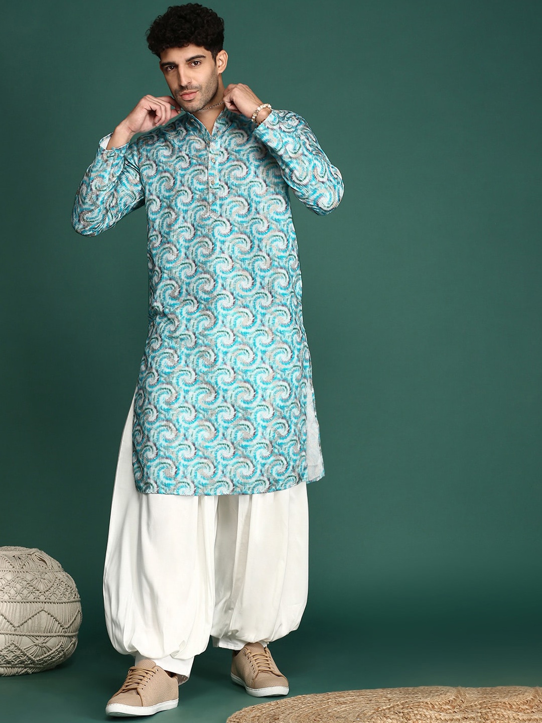 

Sangria Abstract Printed Cotton Straight Kurta, Blue