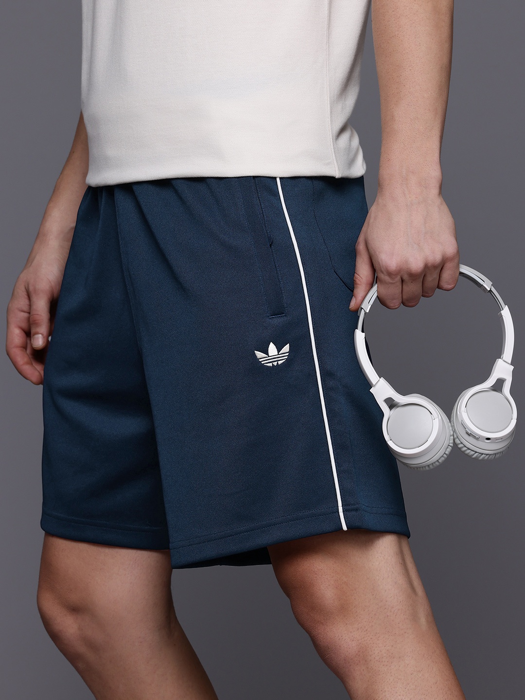 

ADIDAS Originals Men Poly Shorts, Navy blue