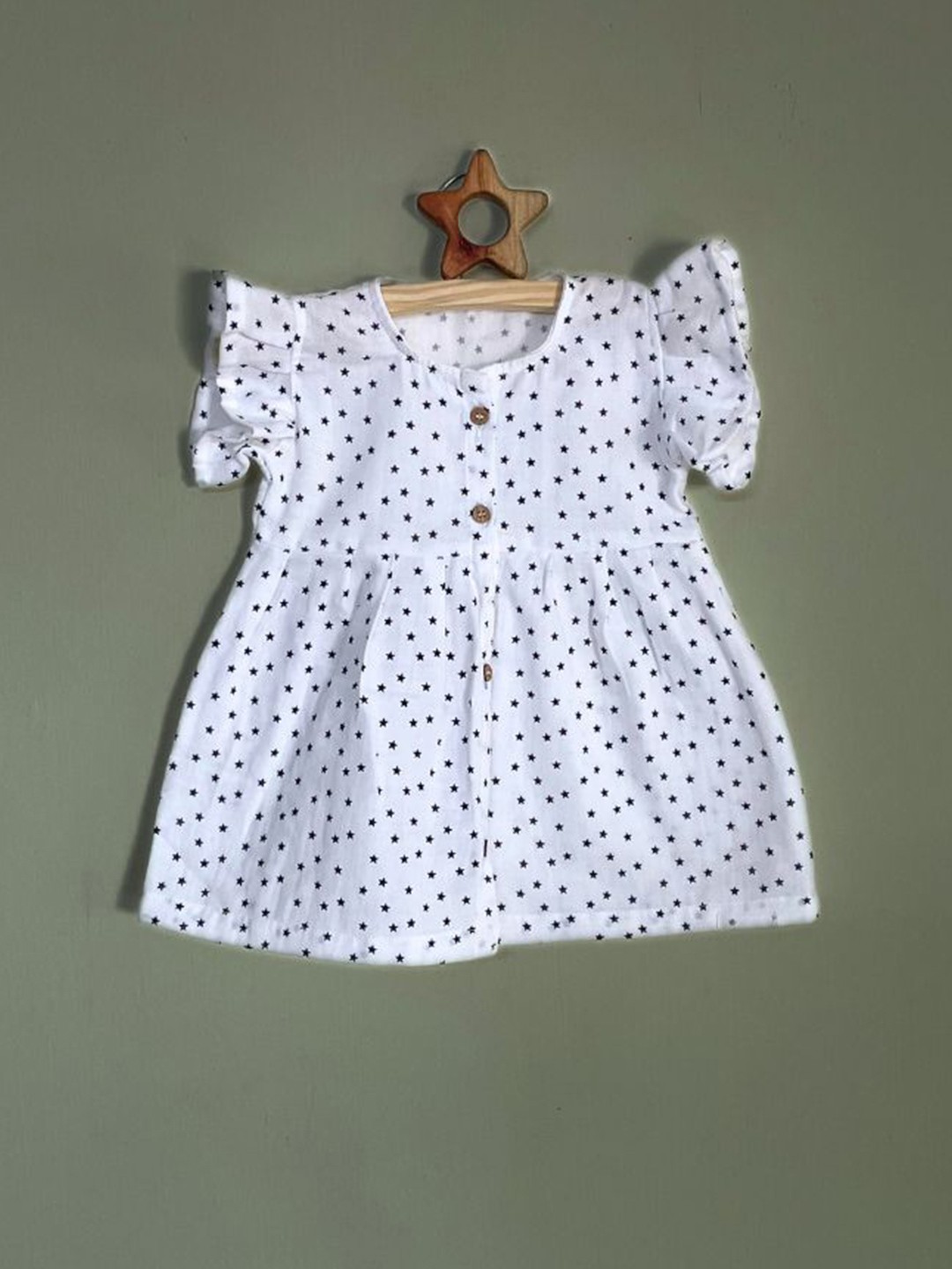 

BAESD Girls Alphanumeric Print Cotton Round Neck Cap Sleeves A-Line Casual Dress, White