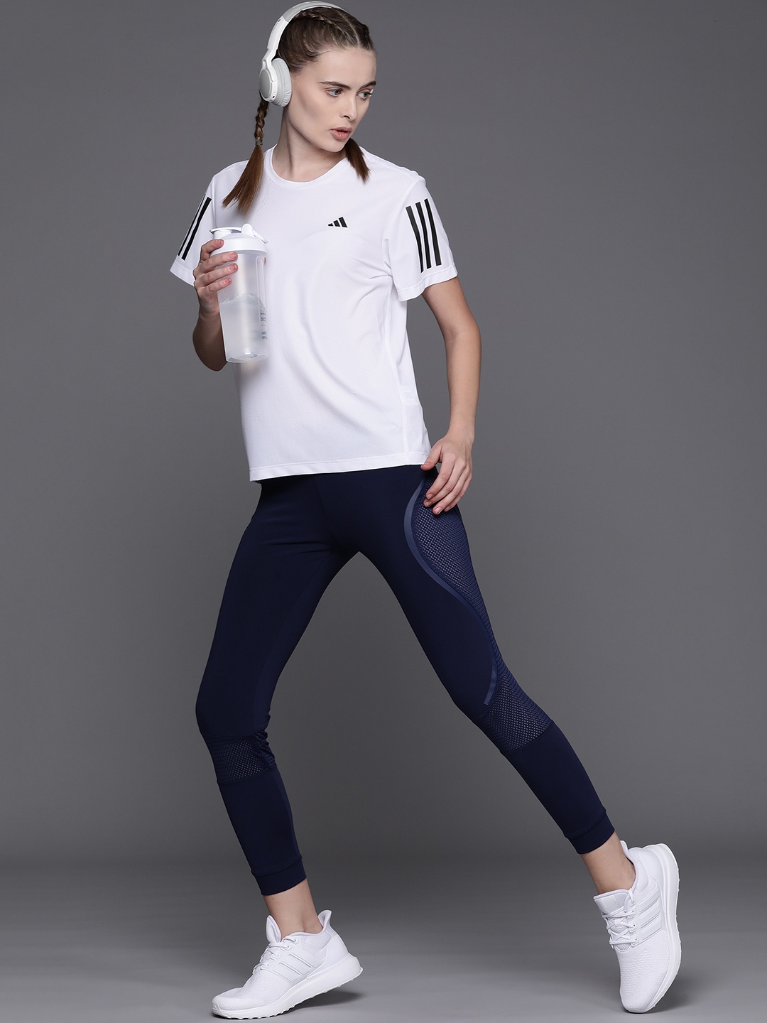 

ADIDAS Own The Run Brand Logo Detail T-shirt, White