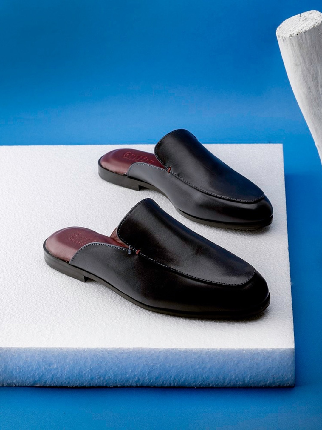 

GRIFFIN Men Round Toe Lightweight Leather Mules, Navy blue