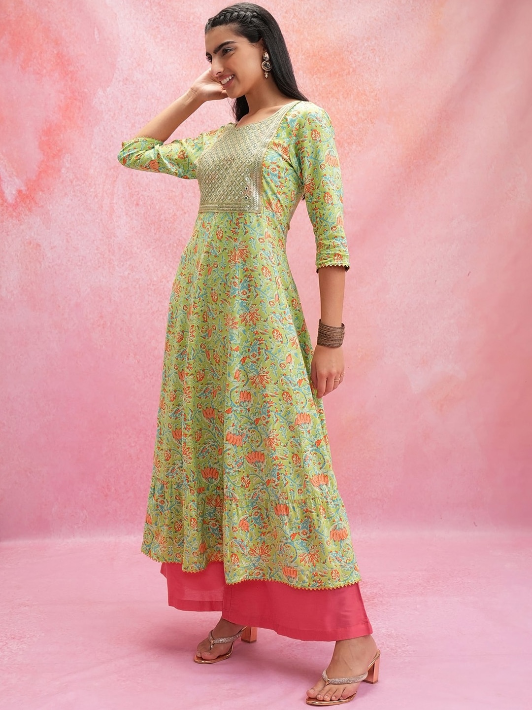 

Vishudh Green Floral Printed Round Neck Mirror Work Panelled Anarkali Kurta