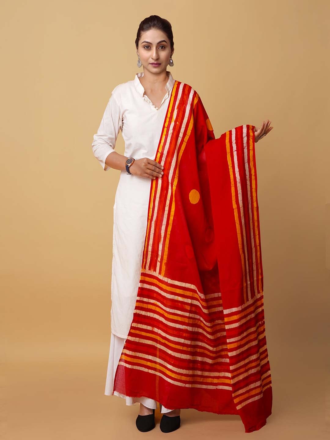 

Unnati Silks Geometric Pure Wax Batik Printed Cotton Dupatta, Red