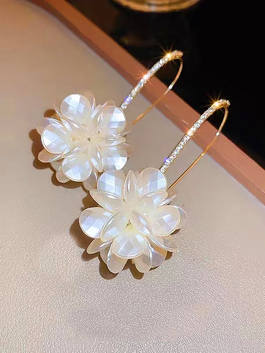 

LUCKY JEWELLERY Gold Plated Artificial Stones-Studded Contemporary Drop Earrings