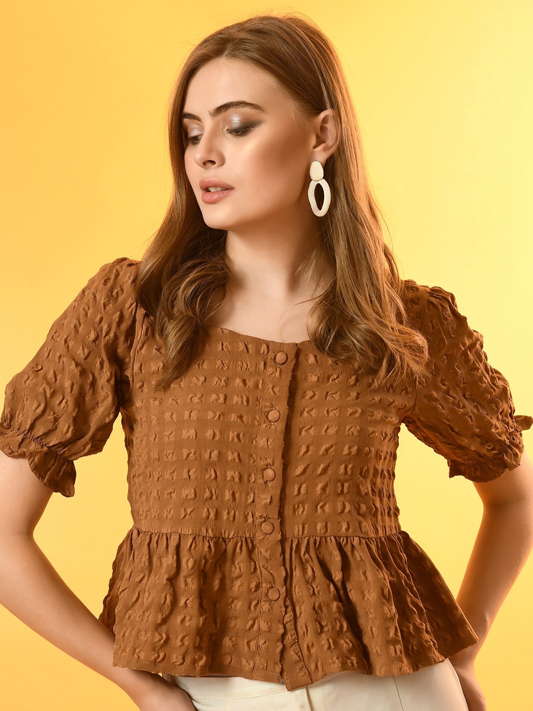 

PRETTY LOVING THING Puff Sleeves Self Design Sweetheart Neck Peplum Top, Brown