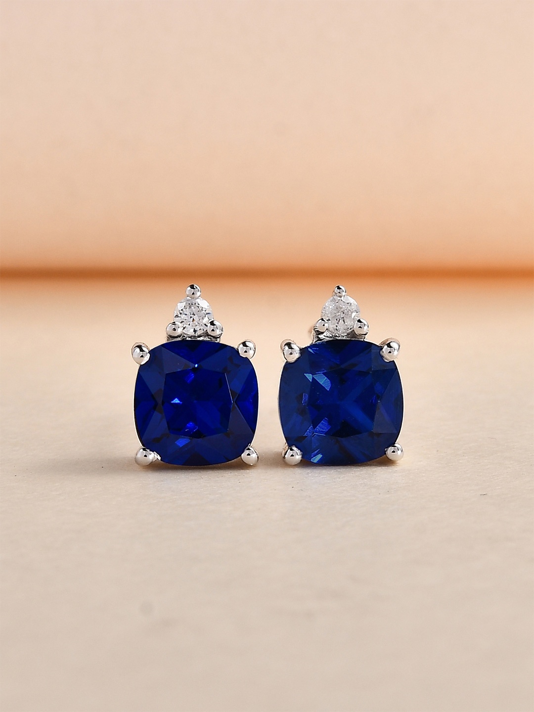 

Ornate Jewels Rhodium Plated 92.5 Sterling Silver Sapphire Square Studs, Blue