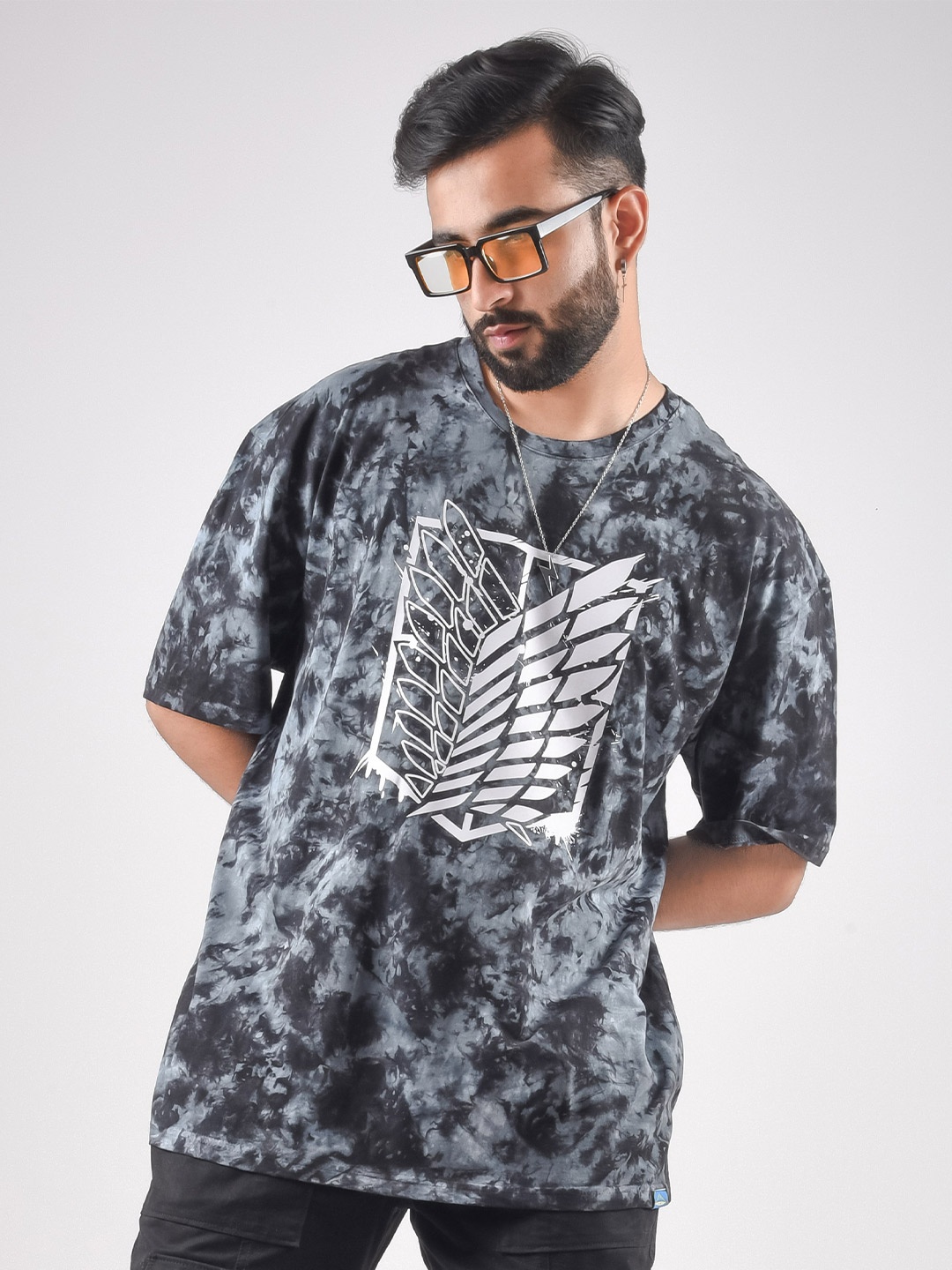 

COMICSENSE Anime Attack on Titan Printed Wings of Freedom Logo Oversized Tie Dye Tshirt, Black