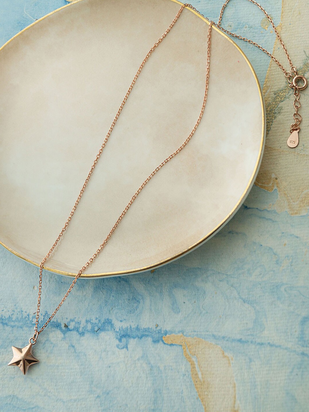 

MANNASH Rose Gold Plated Pendant With Chain