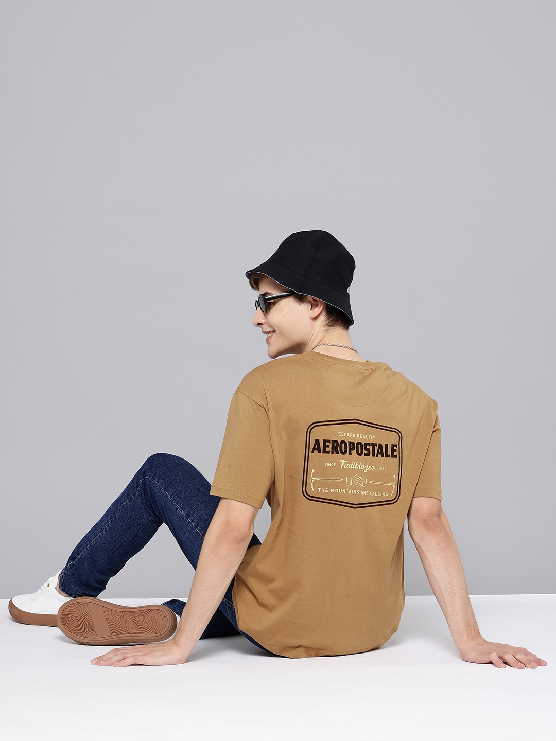 

Aeropostale Typography Print Drop-Shoulder Sleeves Pure Cotton Relaxed Fit T-shirt, Khaki