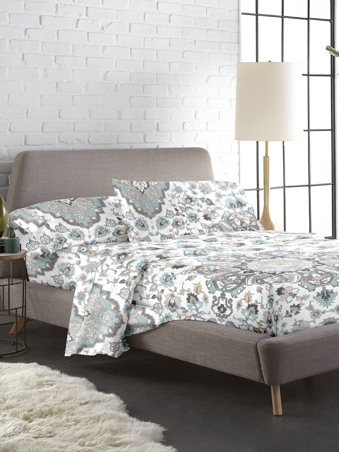 

BLUE DAHLIA White & Blue Floral 250 TC Cotton Single Bedsheet with 1 Pillow Covers