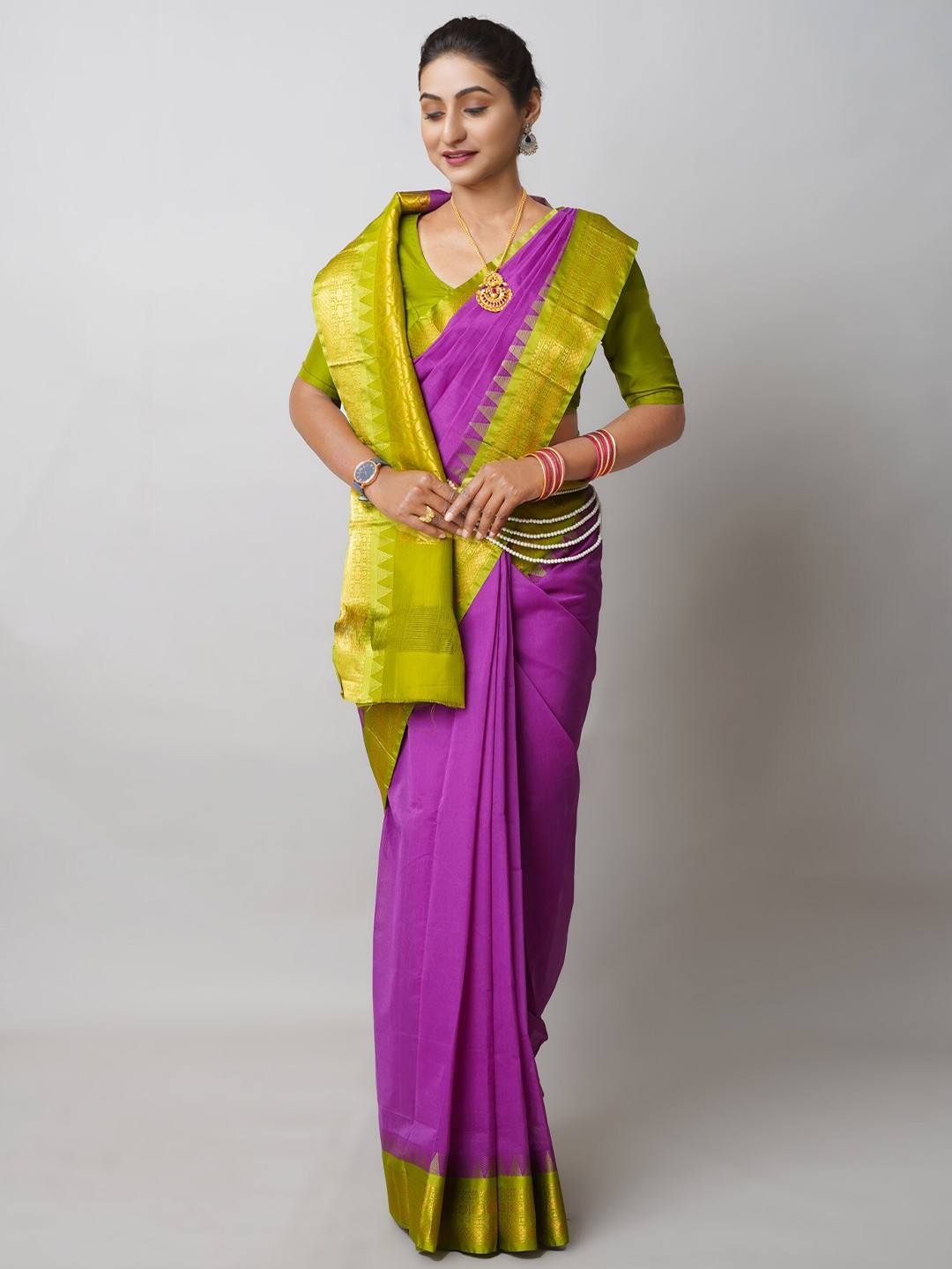 

Unnati Silks Zari Pure Cotton Gadwal Saree, Pink