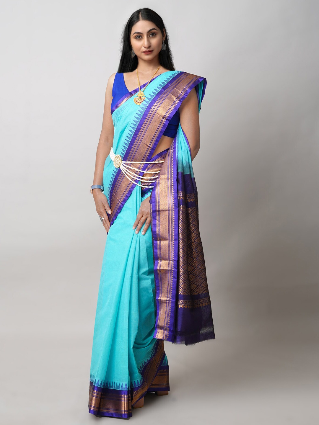 

Unnati Silks Zari Pure Cotton Handloom Gadwal Saree, Blue
