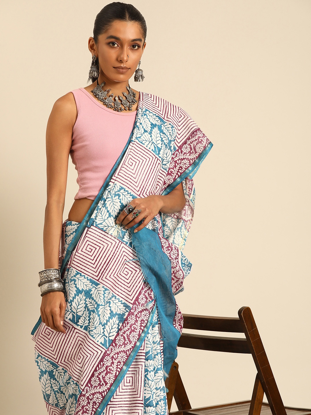 

Taavi Handloom Zari Block Print Saree, White