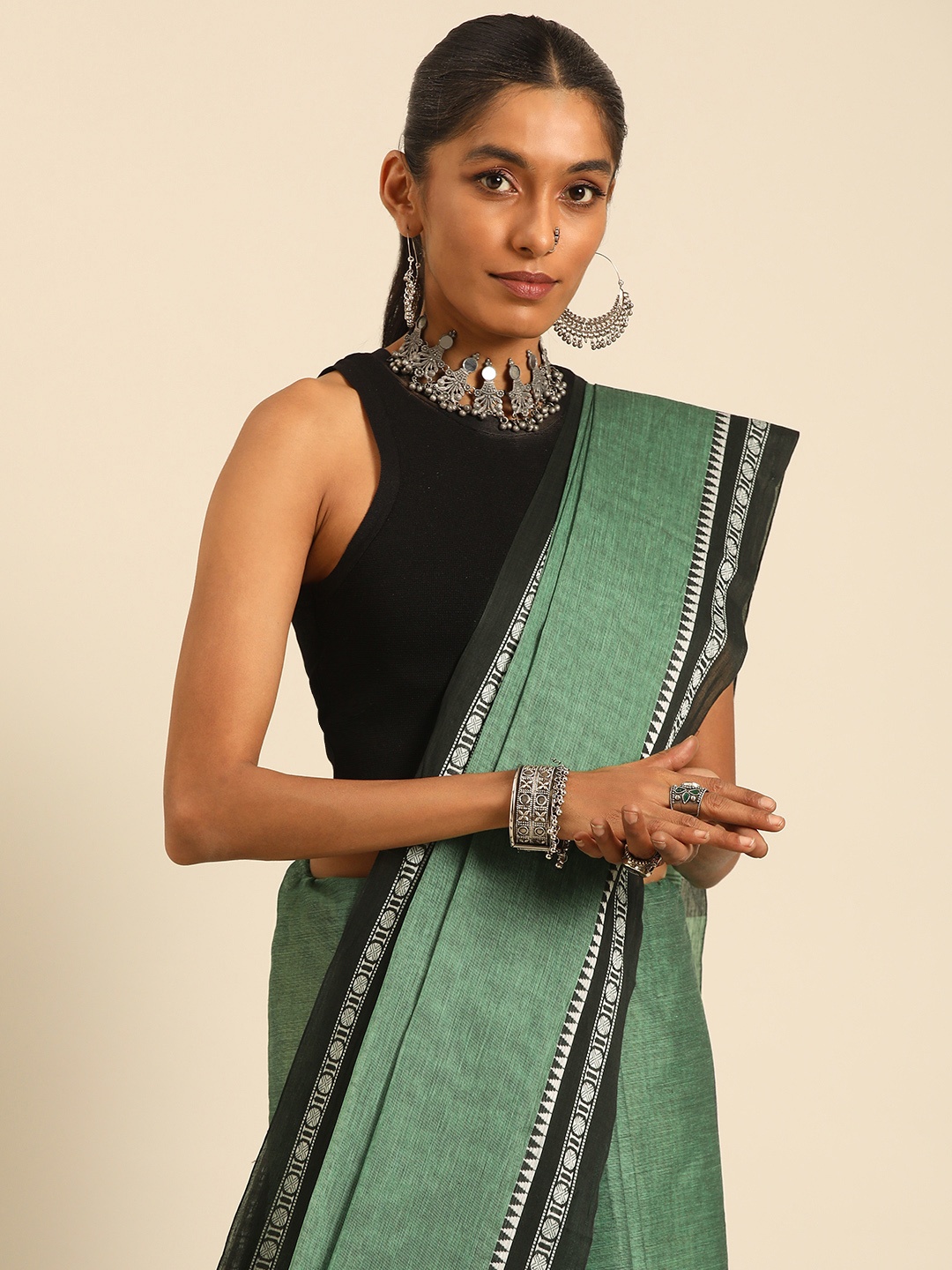 

Taavi Solid Pure Cotton Taant Saree, Green