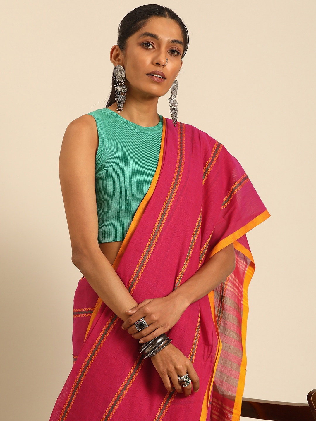 

Taavi Striped Pure Cotton Taant Saree, Pink