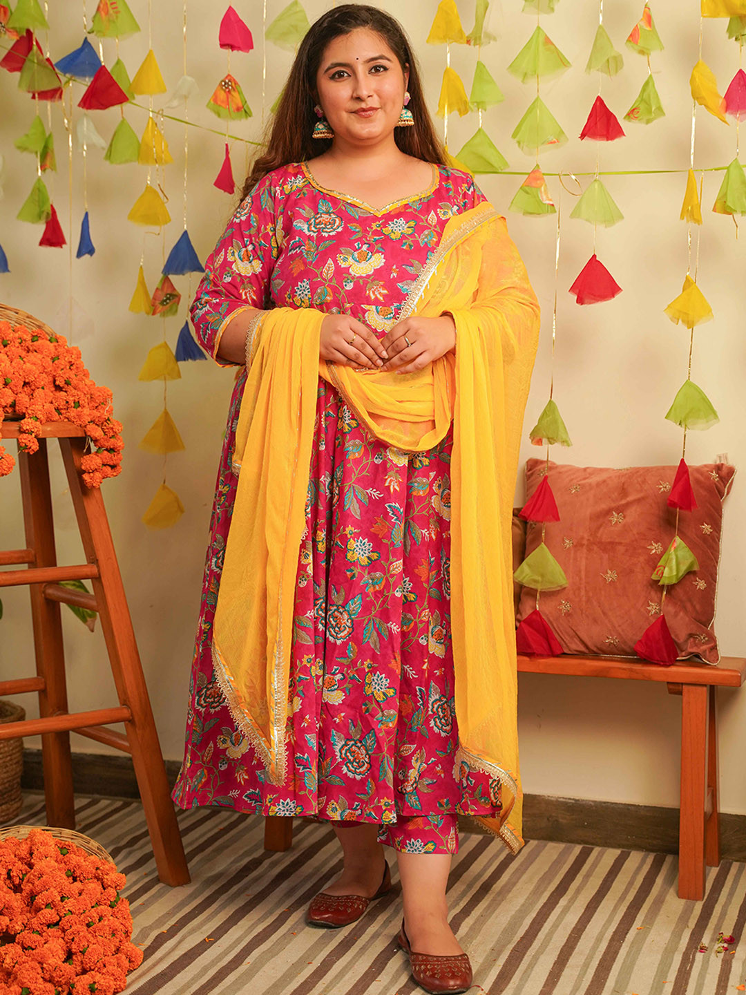 

NANGALIA RUCHIRA Plus Size Ethnic Motifs Printed Pure Cotton Kurta With Trousers & Dupatta, Pink