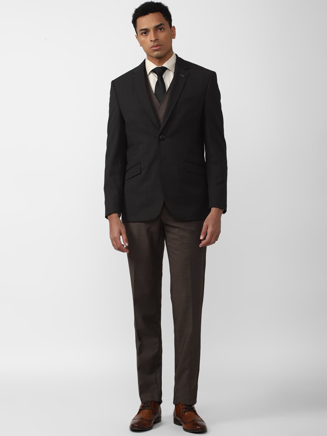 

Van Heusen checked Single-Breasted Slim Fit 4 Piece Party Suit, Black