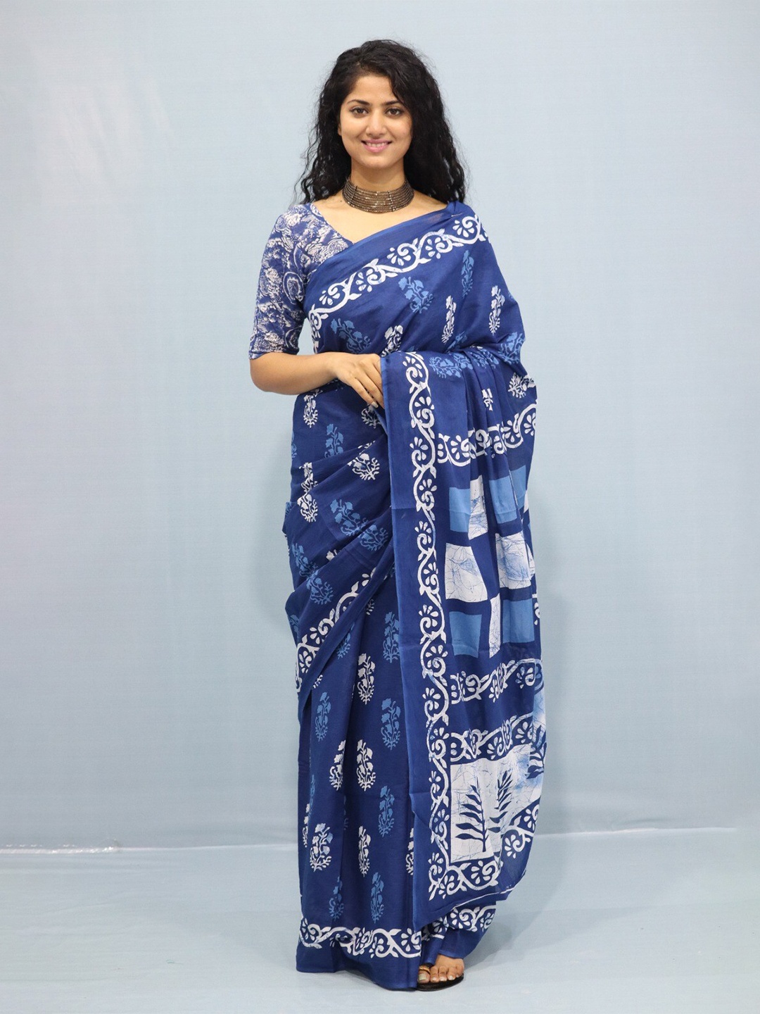 

clothonus Ethnic Motifs Pure Cotton Block Print Saree, Blue