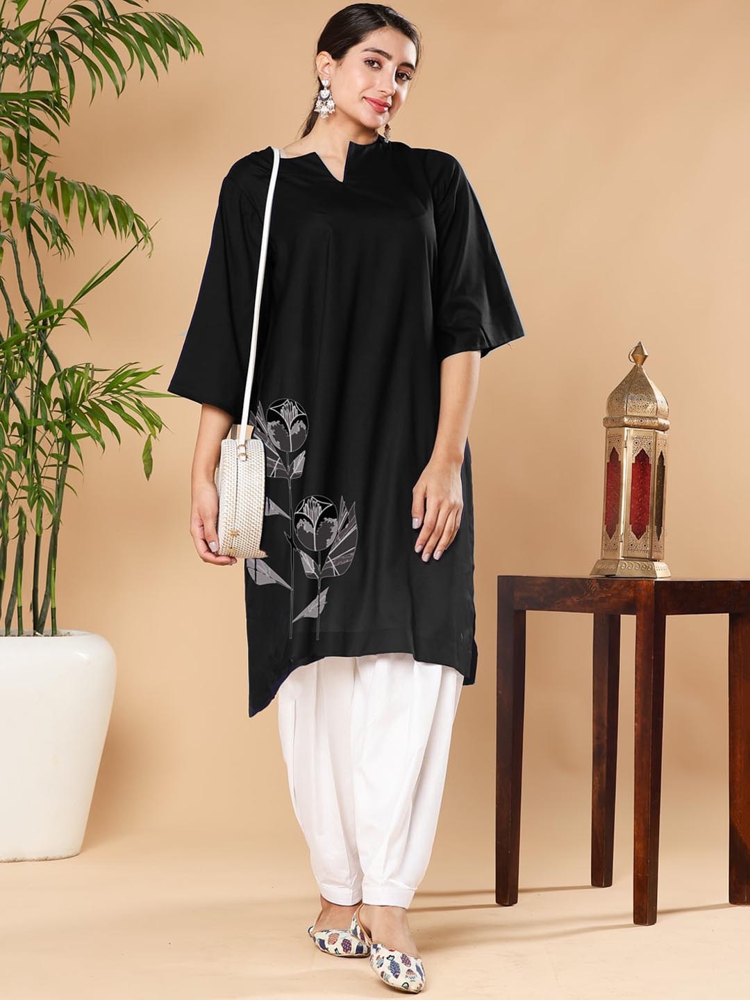 LetsDressUp Floral Printed Notched Neck Flared Sleeves Kurta, Black