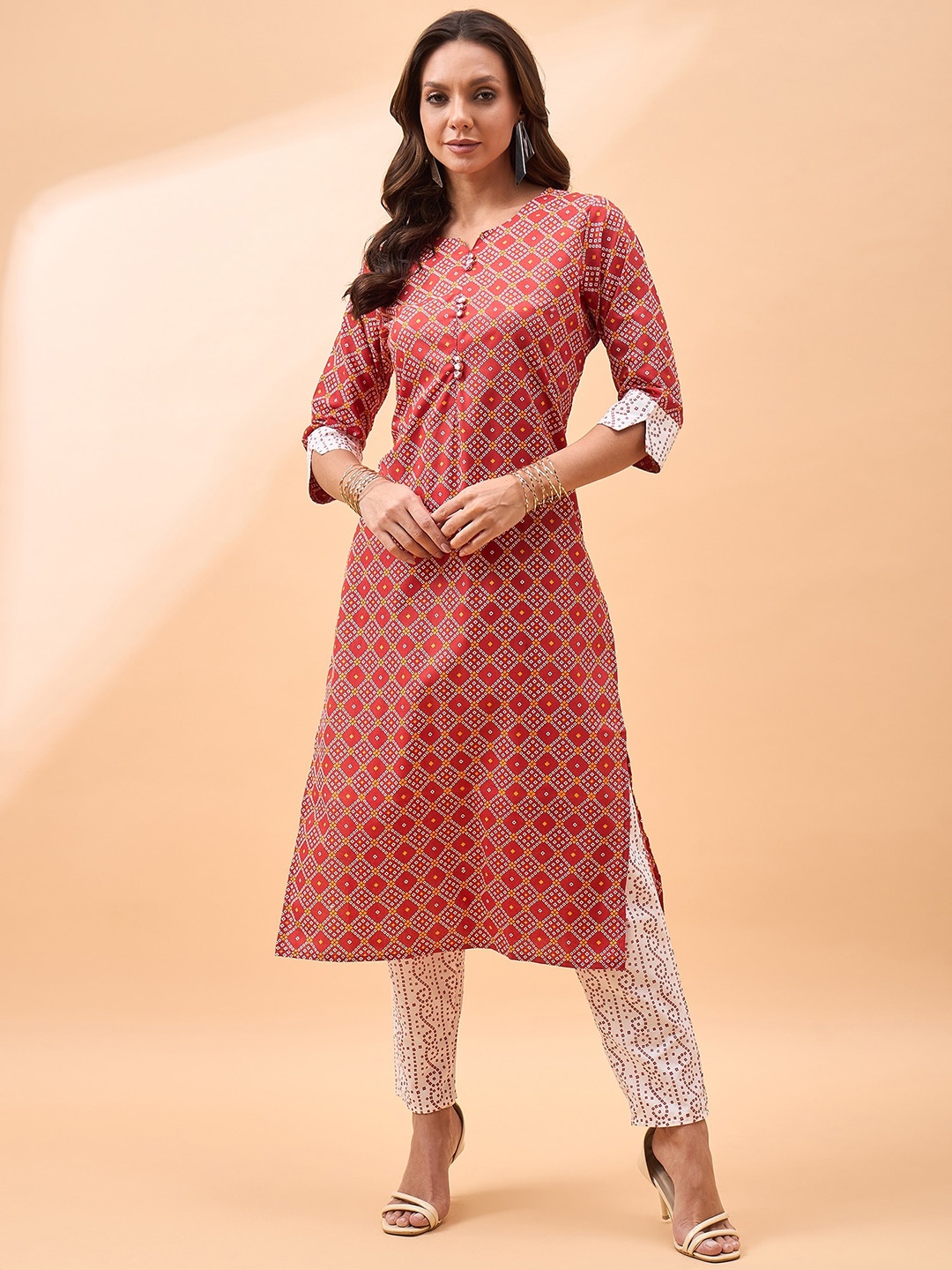 

all about you Bandhani Printed V-Neck Regular Straight Kurta With Trousers, Red