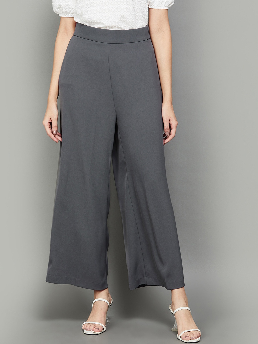 

CODE by Lifestyle Women Regular Fit Mid-Rise Parallel Trousers, Grey