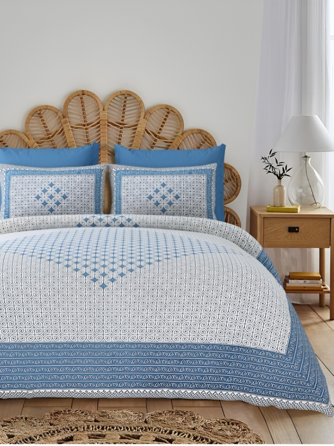 

Block Print Story Blue Ethnic Motifs 210 TC Cotton King Bedsheet with 2 Pillow Covers