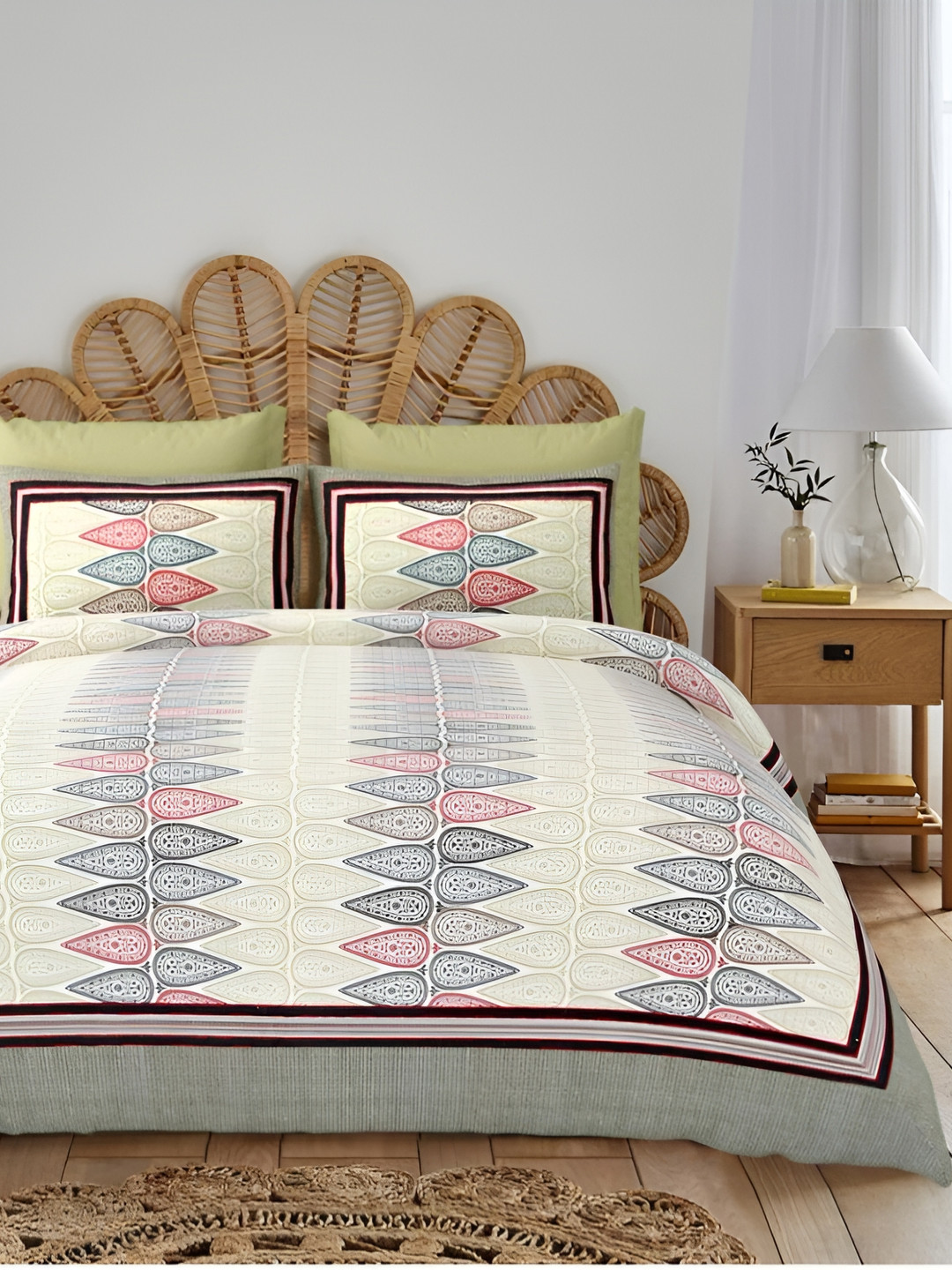 

Block Print Story Cream Ethnic Motifs 210 TC Cotton King Bedsheet with 2 Pillow Covers