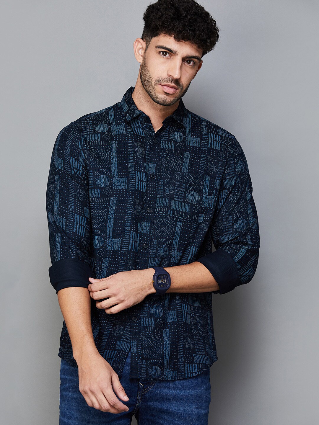 

CODE by Lifestyle Geometric Printed Cotton Spread Collar Curved Casual Shirt, Blue